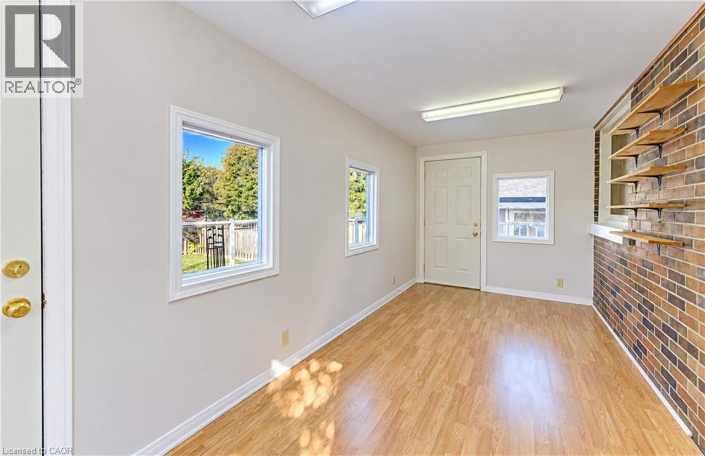 144 Graham Street, Waterloo, Ontario  N2J 1A1 - Photo 30 - 40872373