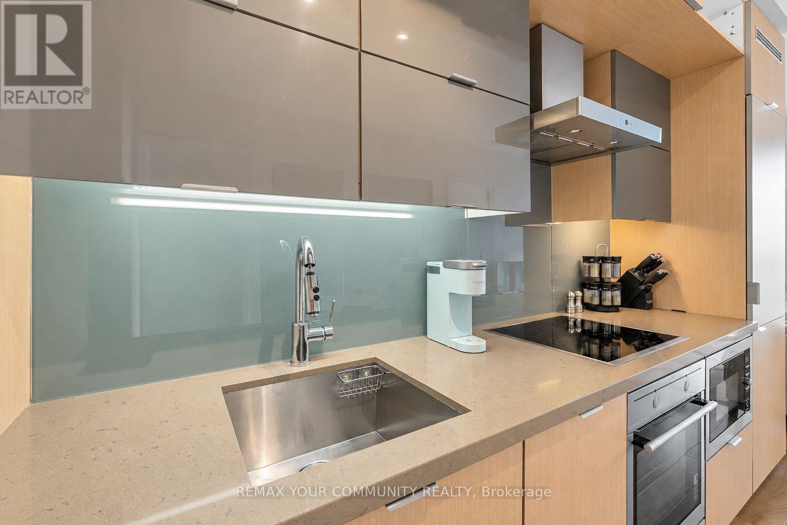 4202 - 300 Front Street W, Toronto, Ontario  M5V 0E9 - Photo 10 - C14117786