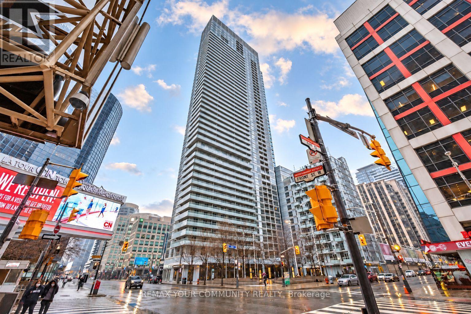 4202 - 300 Front Street W, Toronto, Ontario  M5V 0E9 - Photo 1 - C14117786
