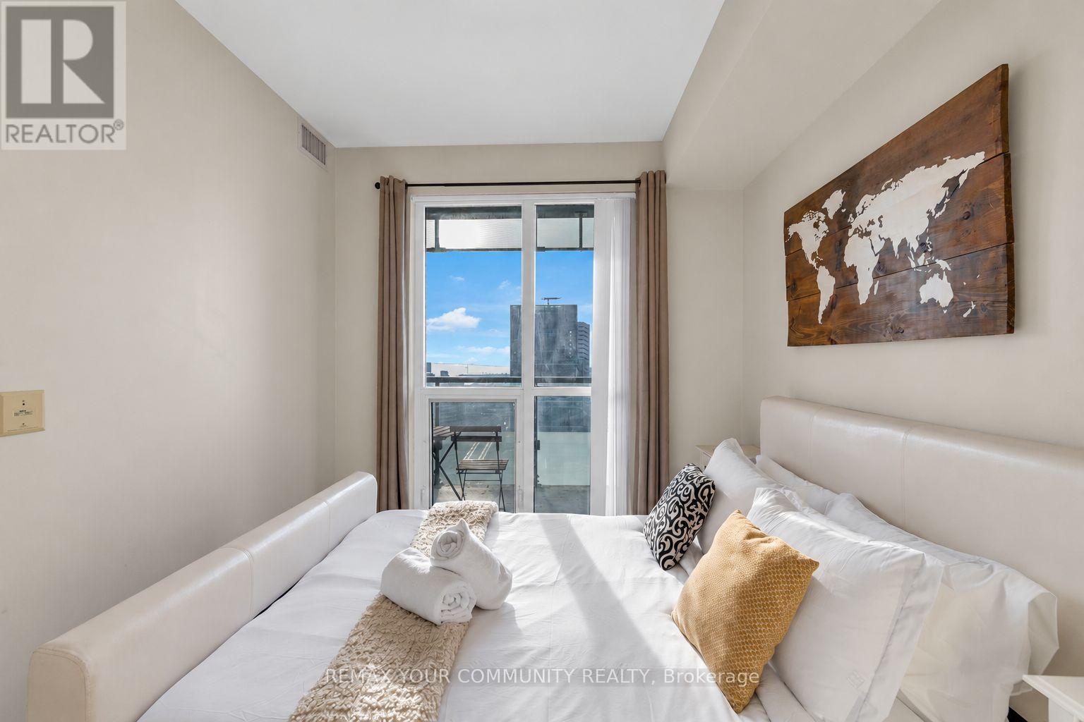 4202 - 300 Front Street W, Toronto, Ontario  M5V 0E9 - Photo 18 - C14117786