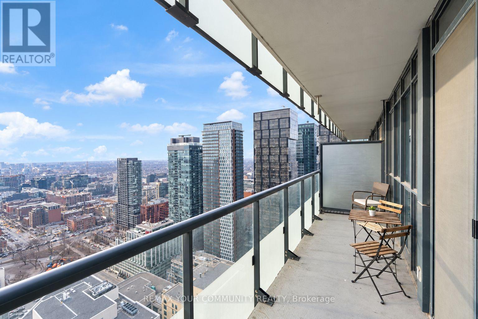 4202 - 300 Front Street W, Toronto, Ontario  M5V 0E9 - Photo 21 - C14117786