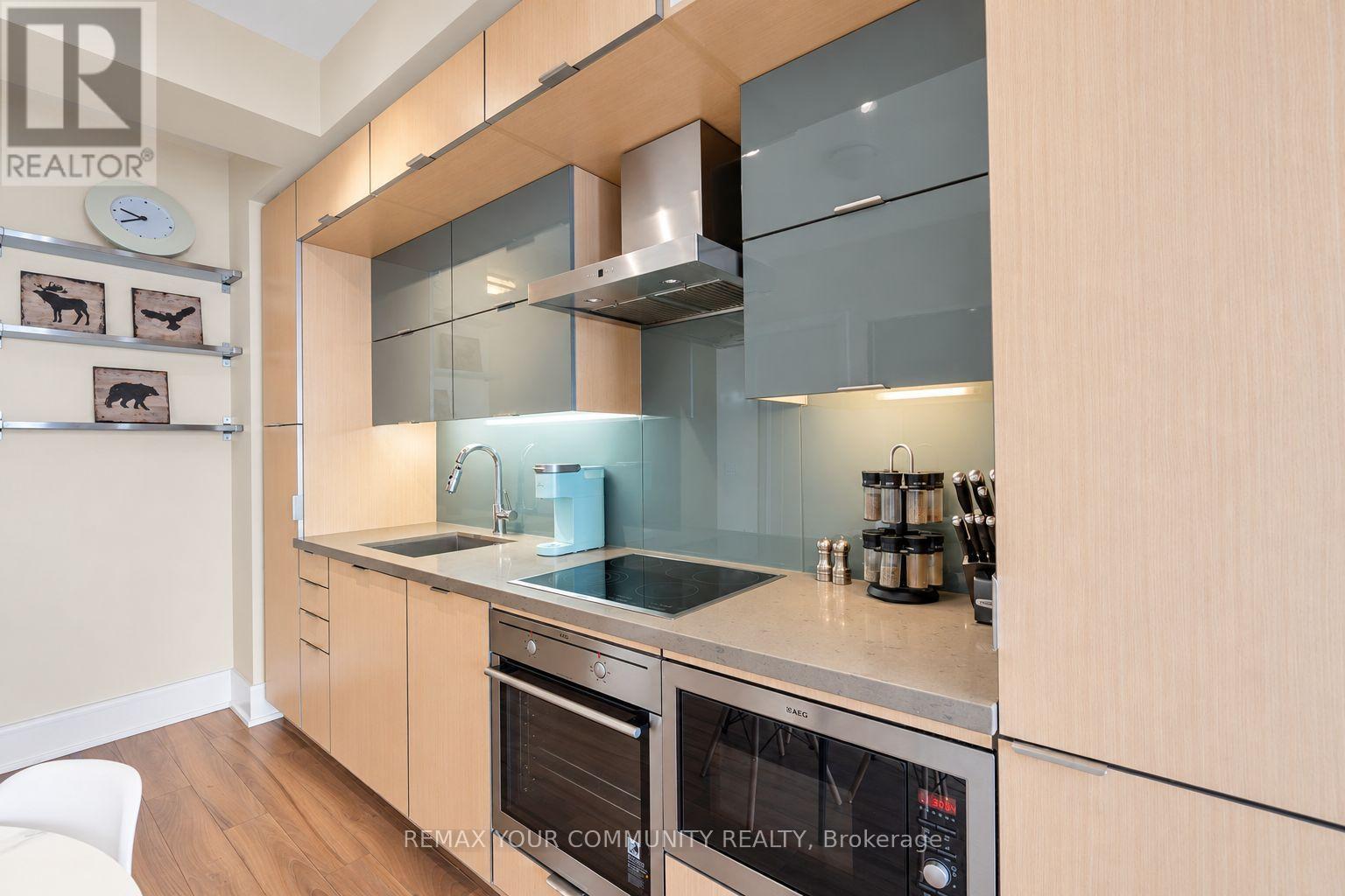 4202 - 300 Front Street W, Toronto, Ontario  M5V 0E9 - Photo 8 - C14117786