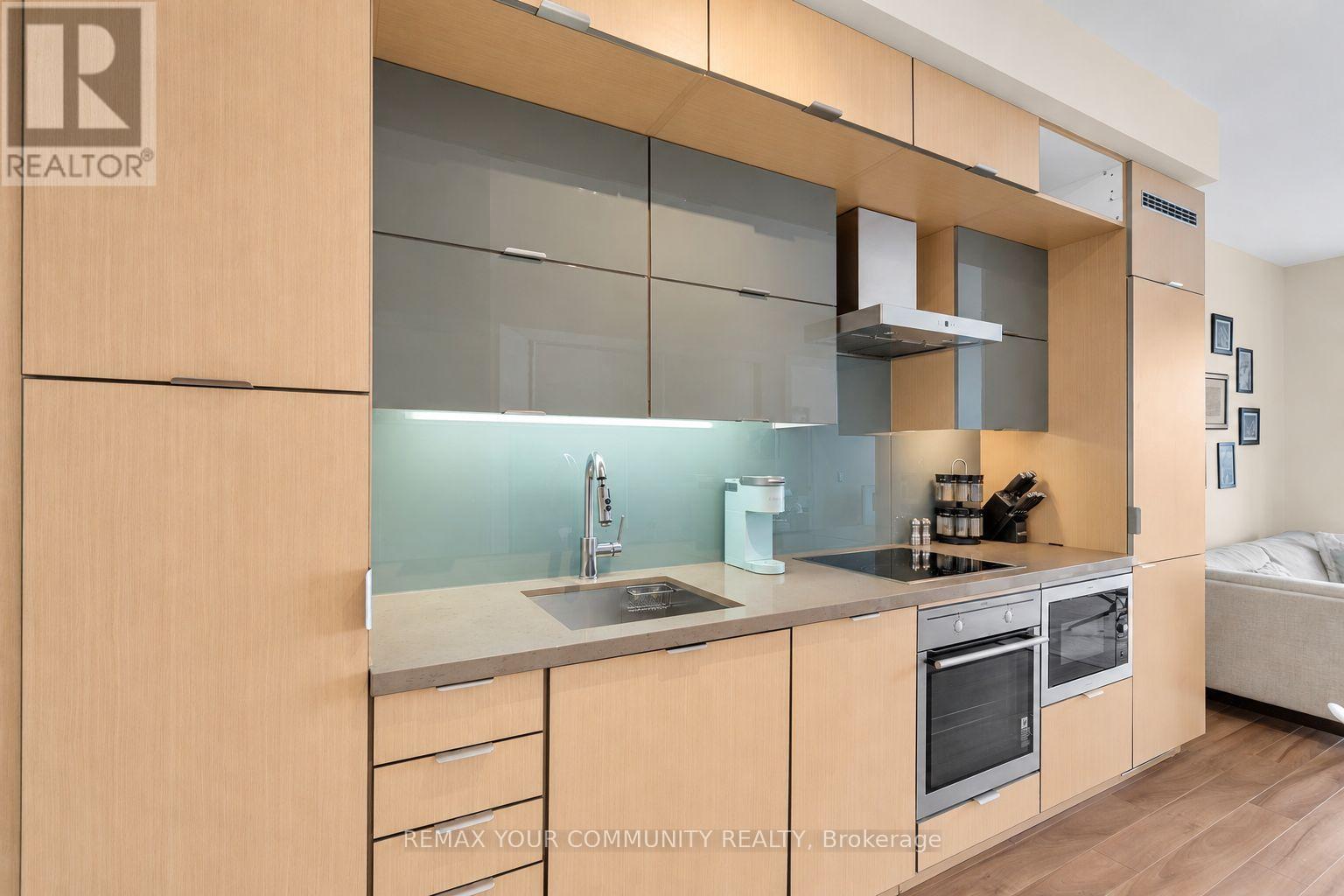 4202 - 300 Front Street W, Toronto, Ontario  M5V 0E9 - Photo 9 - C14117786