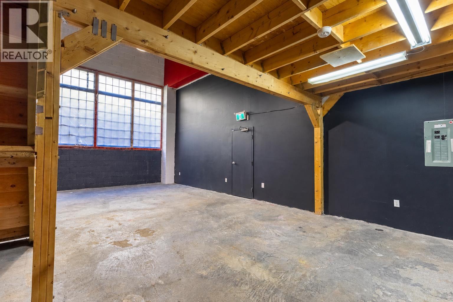 130 131 Eleventh Street, New Westminster, British Columbia  V3M 4C7 - Photo 4 - C8083103