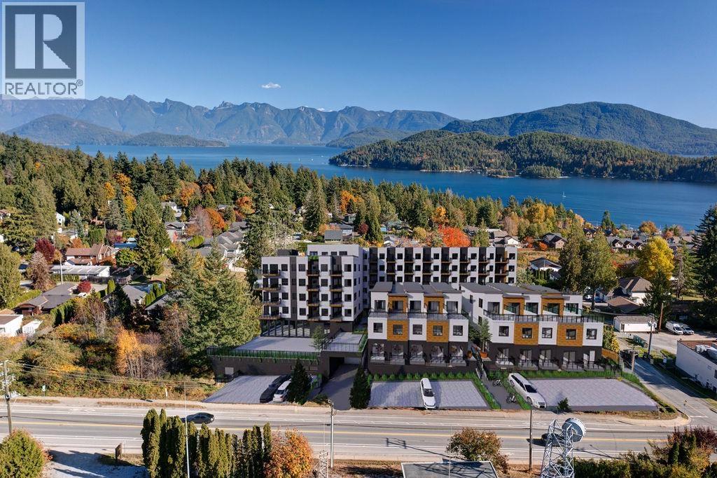 718 North Road, Gibsons, British Columbia  V0N 1V9 - Photo 8 - R3171991