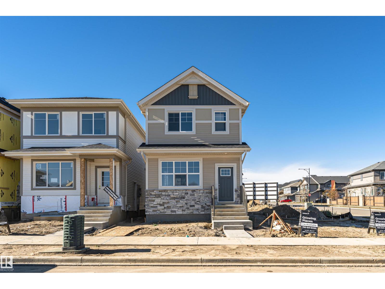 3896 Wren CR NW, Edmonton, Alberta
