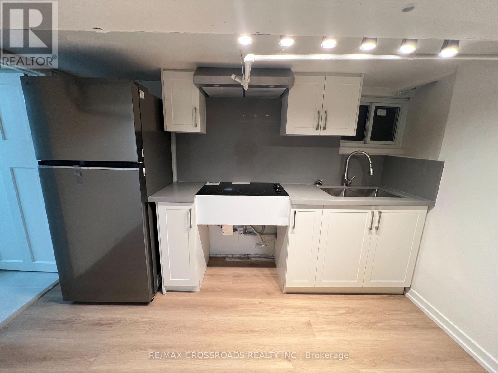 Basement - 82 Curzon Street, Toronto, Ontario  M4M 3B4 - Photo 3 - E14117972