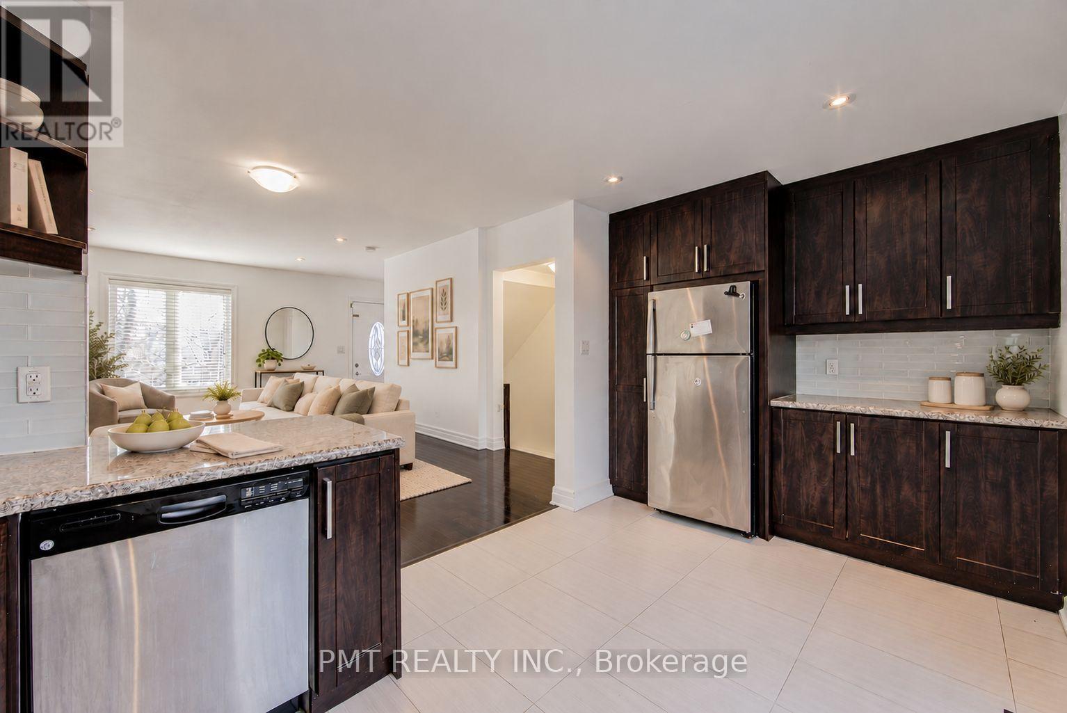14 Coventry Street, Toronto, Ontario  M1L 0H1 - Photo 17 - E14117996