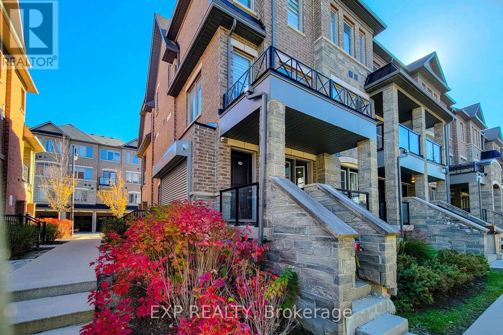 30 - 200 Veterans Drive, Brampton, Ontario  L7A 4S6 - Photo 2 - W14117960