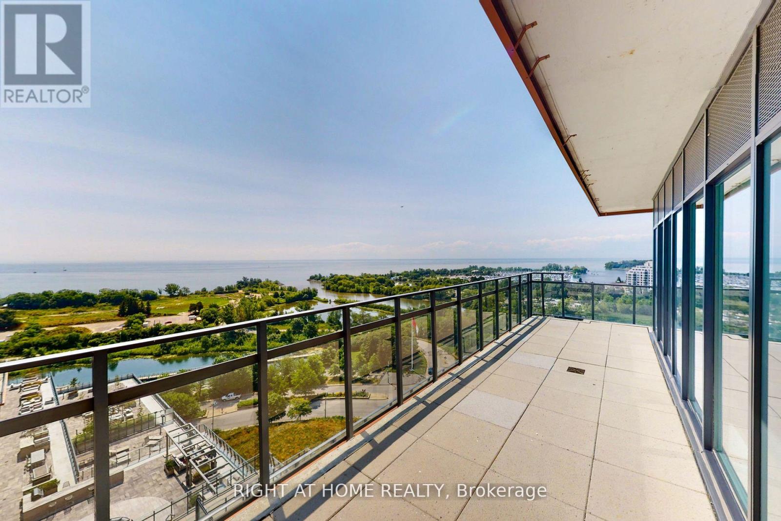 1318 - 30 SHORE BREEZE DRIVE, Toronto (Mimico), Ontario - One Percent ...