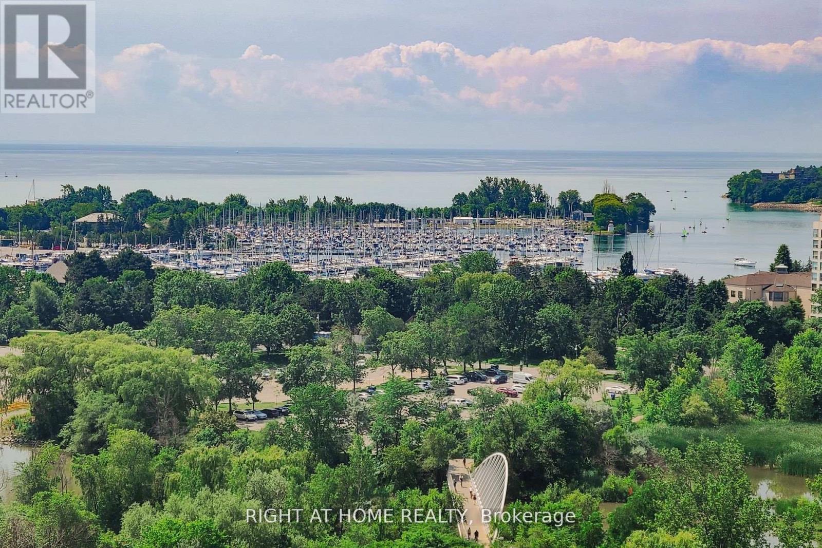 1318 - 30 SHORE BREEZE DRIVE, Toronto (Mimico), Ontario - One Percent ...