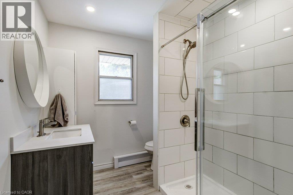 56 Barton Street, Waterdown, Ontario  L0R 2H0 - Photo 15 - 40864807