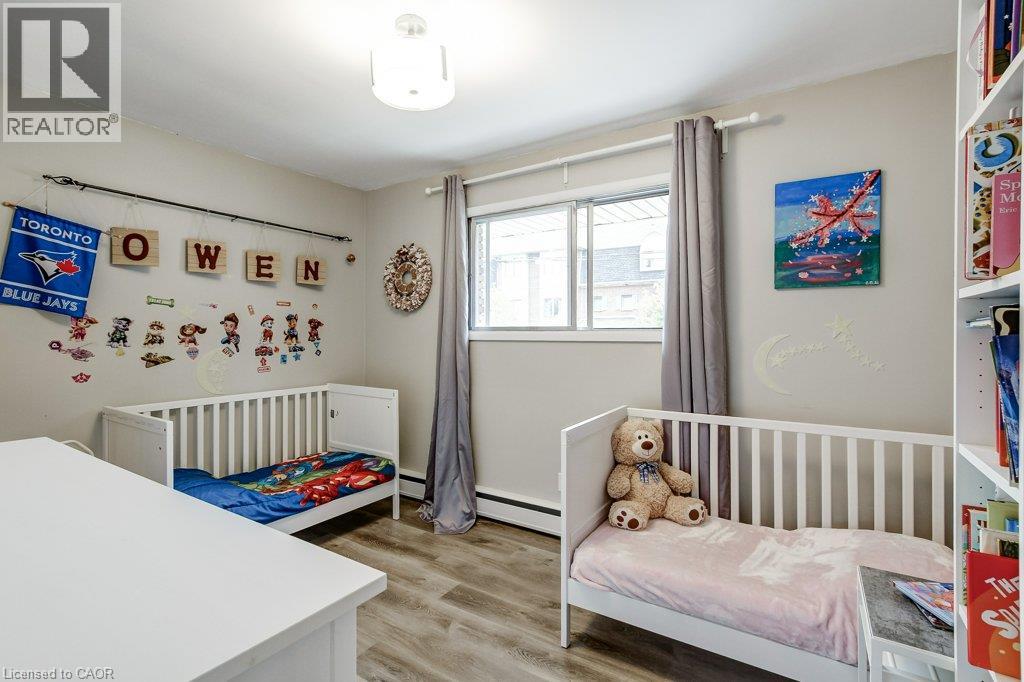 56 Barton Street, Waterdown, Ontario  L0R 2H0 - Photo 18 - 40864807