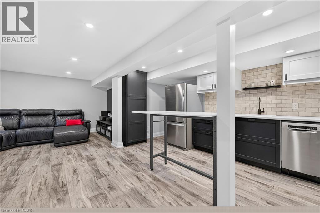 102 Lovers Lane, Ancaster, Ontario  L9G 1G7 - Photo 32 - 40873908