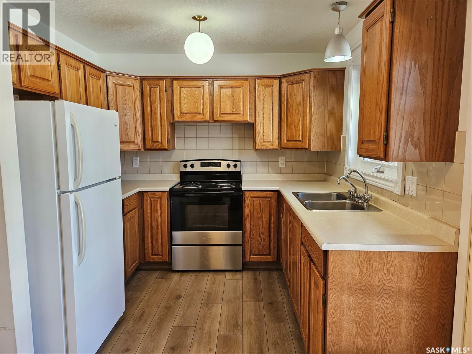 3130 Arens Road E, Regina, Saskatchewan  S4V 1J8 - Photo 5 - SK051984