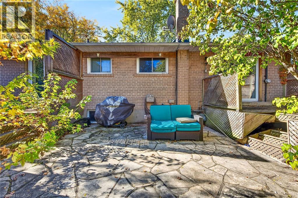 363 Duncombe Drive, Burlington, Ontario  L7L 4M2 - Photo 10 - 40873949