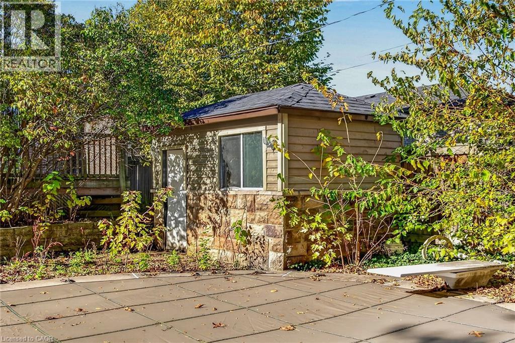 363 Duncombe Drive, Burlington, Ontario  L7L 4M2 - Photo 17 - 40873949