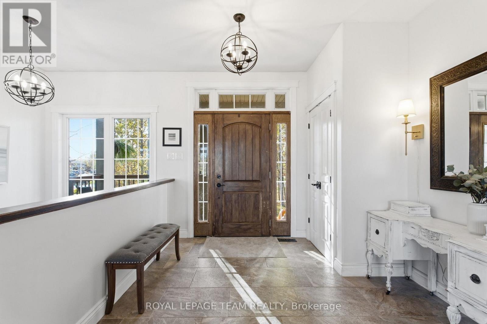 60 Kimberly Avenue, North Grenville, Ontario  K0G 1J0 - Photo 4 - X14118100