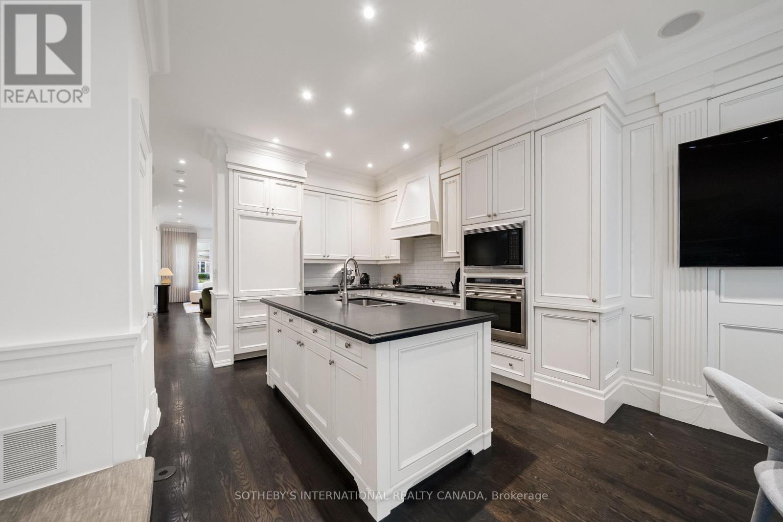 Th 513 - 49 York Mills Road, Toronto (Bridle Path-Sunnybrook-York Mills), Ontario  M2P 1B6 - Photo 9 - C14118062