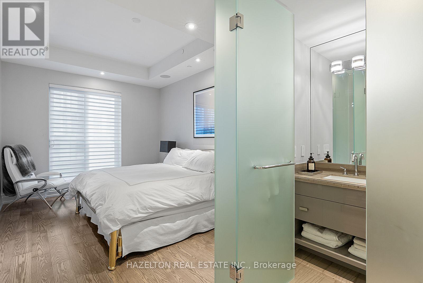 133 Pears Avenue, Toronto, Ontario  M5R 1T3 - Photo 24 - C14118066
