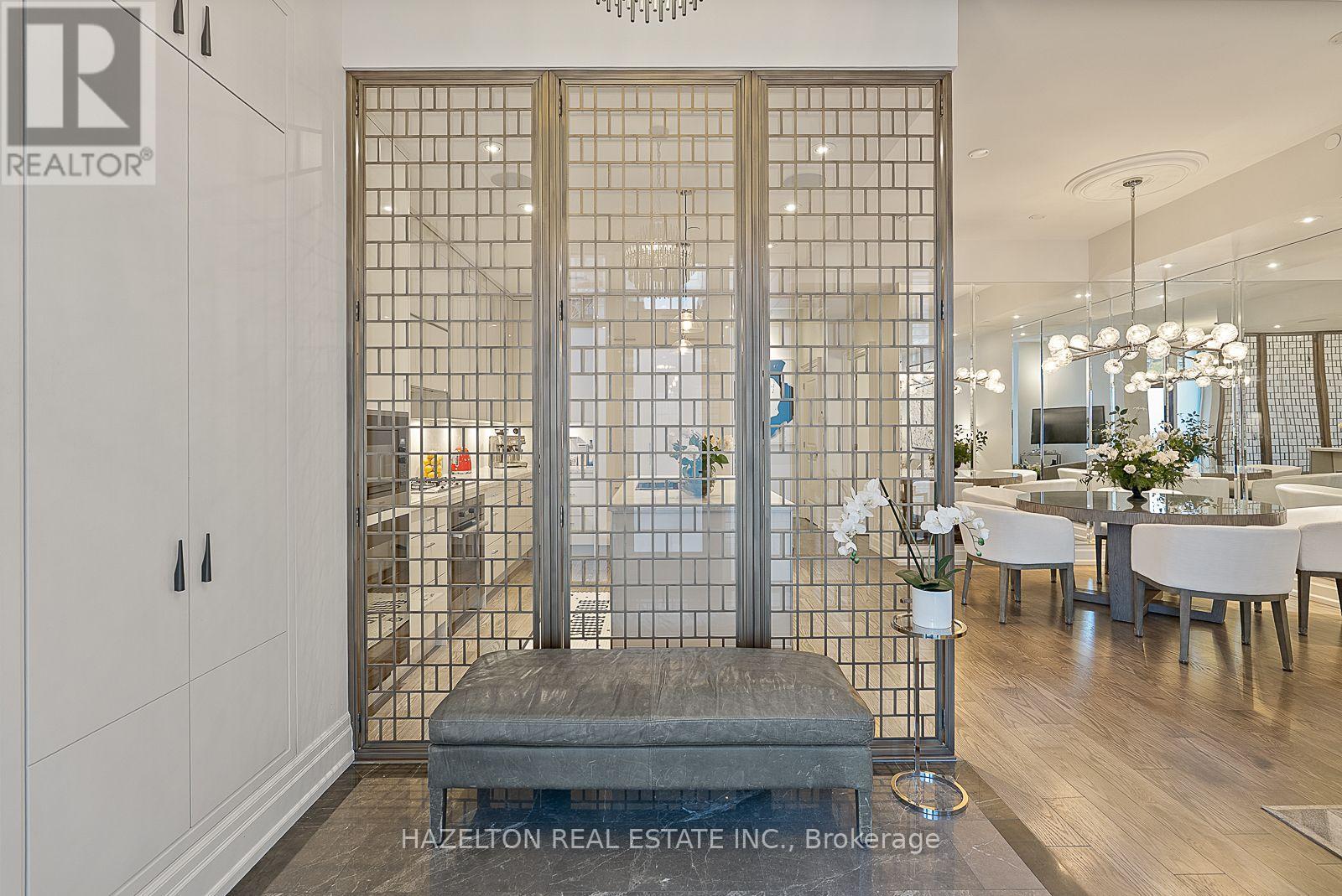 133 Pears Avenue, Toronto, Ontario  M5R 1T3 - Photo 9 - C14118066