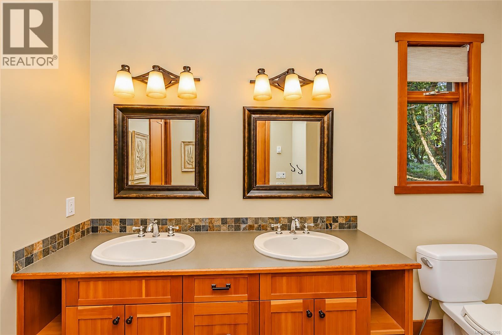 123 Murrelet Pl, Salt Spring, British Columbia  V8K 1G9 - Photo 20 - 1052265