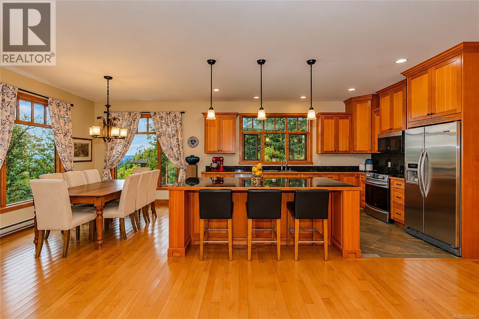 123 Murrelet Pl, Salt Spring, British Columbia  V8K 1G9 - Photo 8 - 1052265