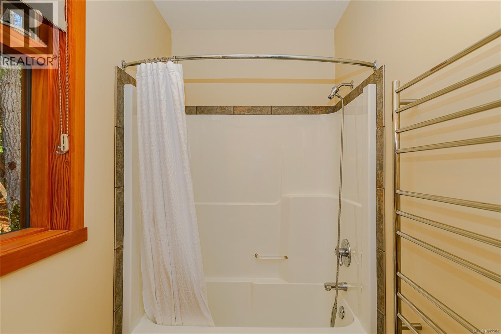 123 Murrelet Pl, Salt Spring, British Columbia  V8K 1G9 - Photo 21 - 1052265