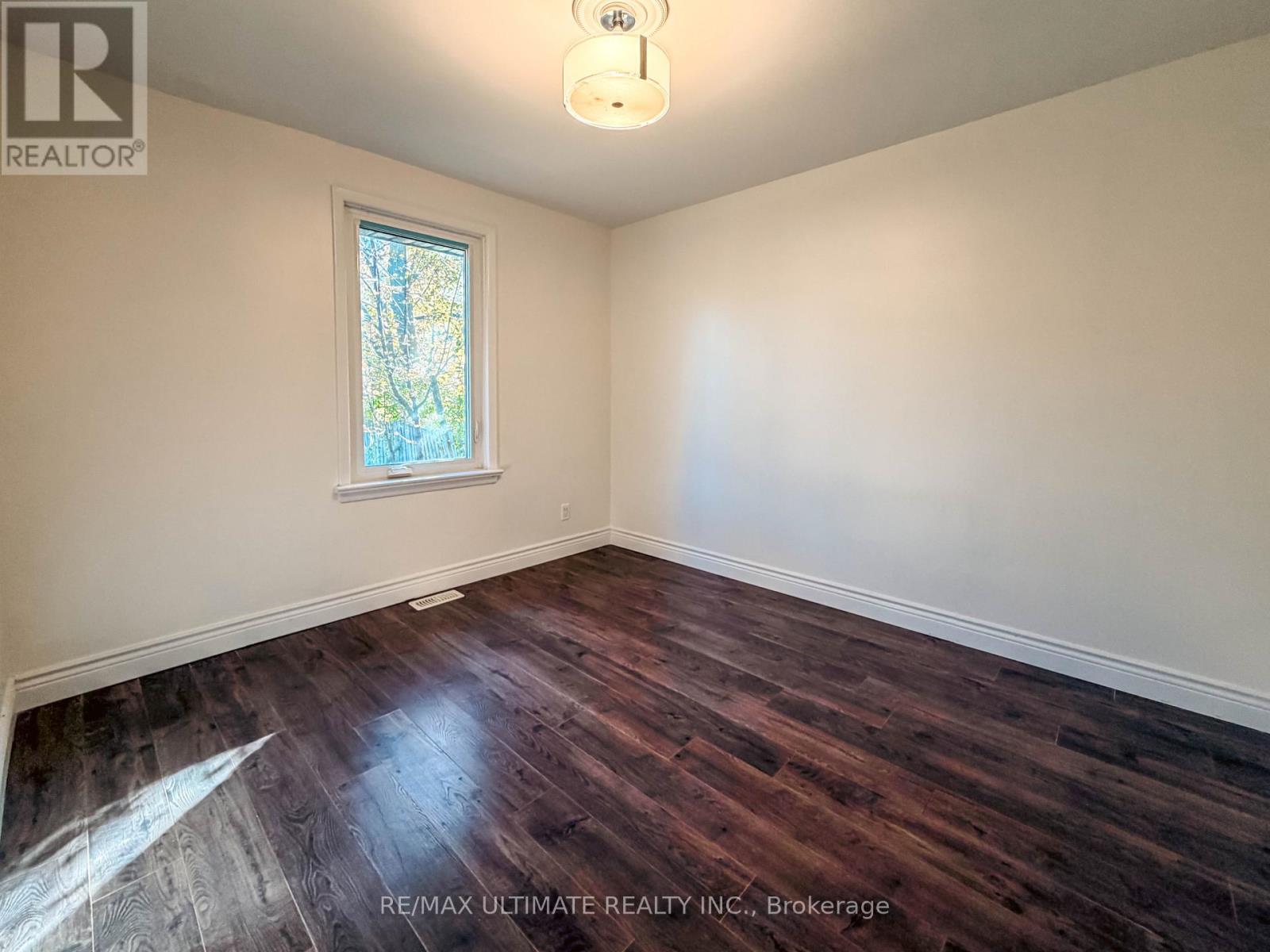 Main - 111 Combe Avenue, Toronto, Ontario M3H 4J8 - Photo 10 - C14109148