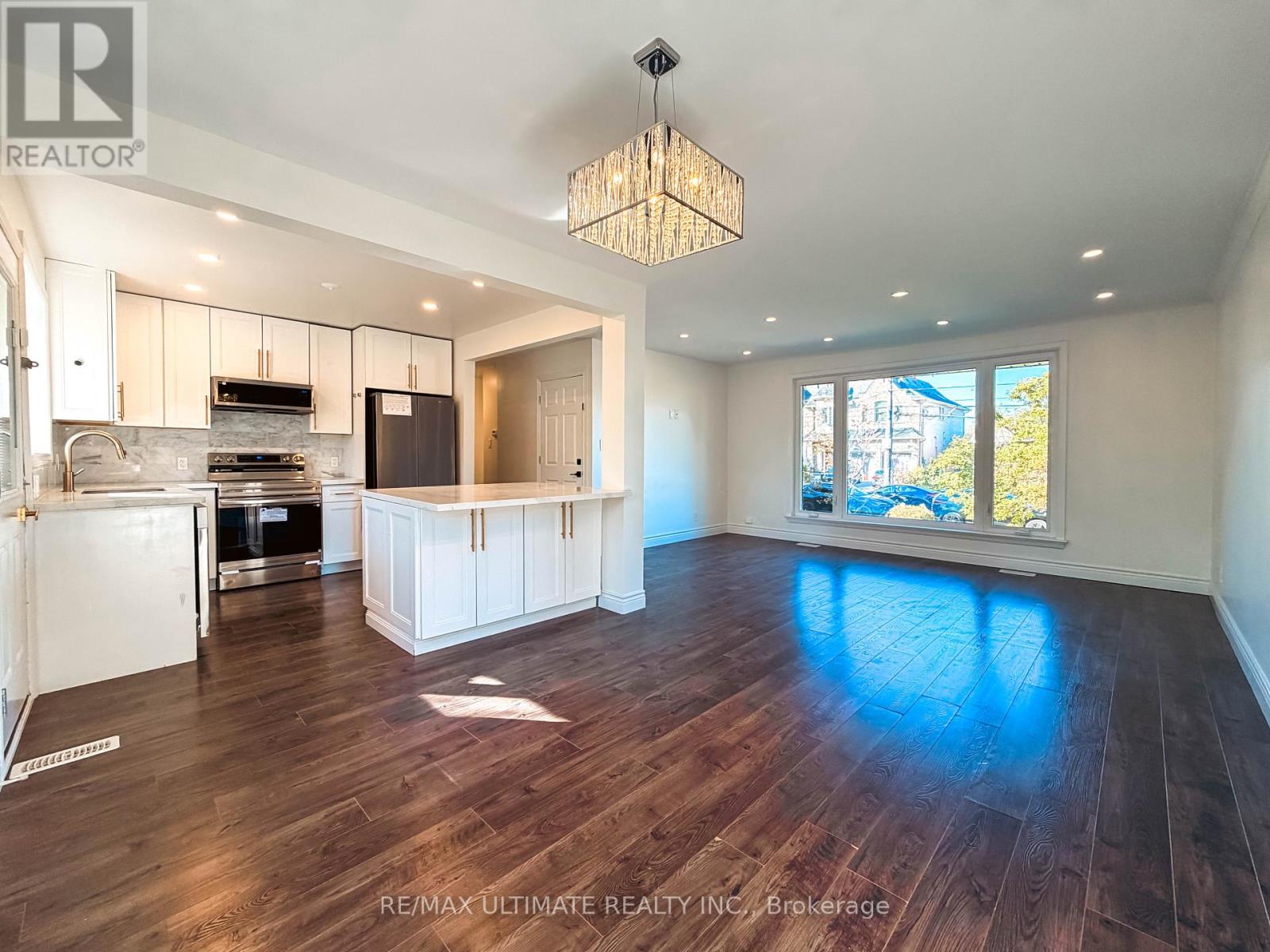 Main - 111 Combe Avenue, Toronto, Ontario M3H 4J8 - Photo 8 - C14109148