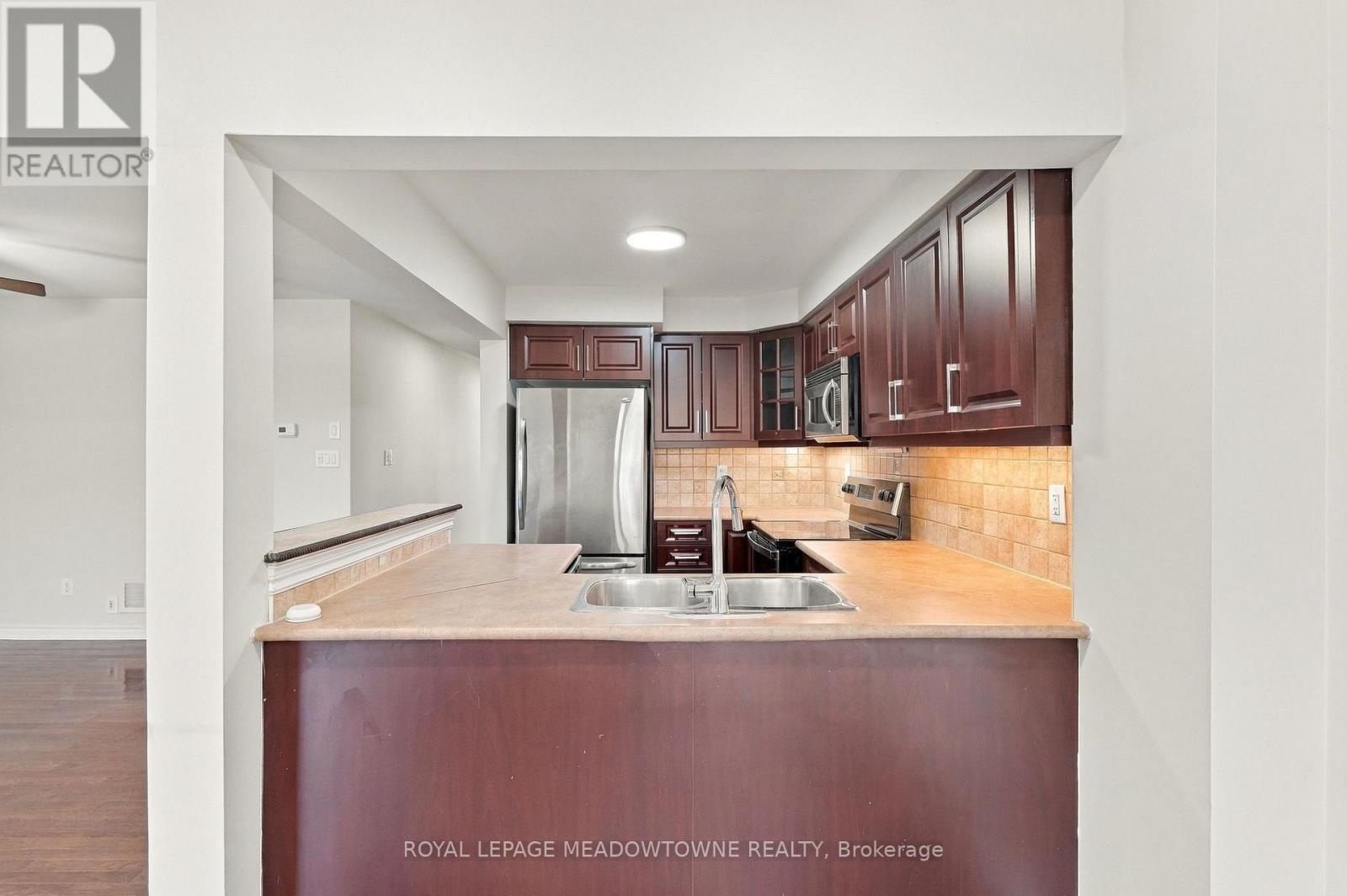 101 Livingston Road, Milton, Ontario  L9T 6J7 - Photo 12 - W14118074