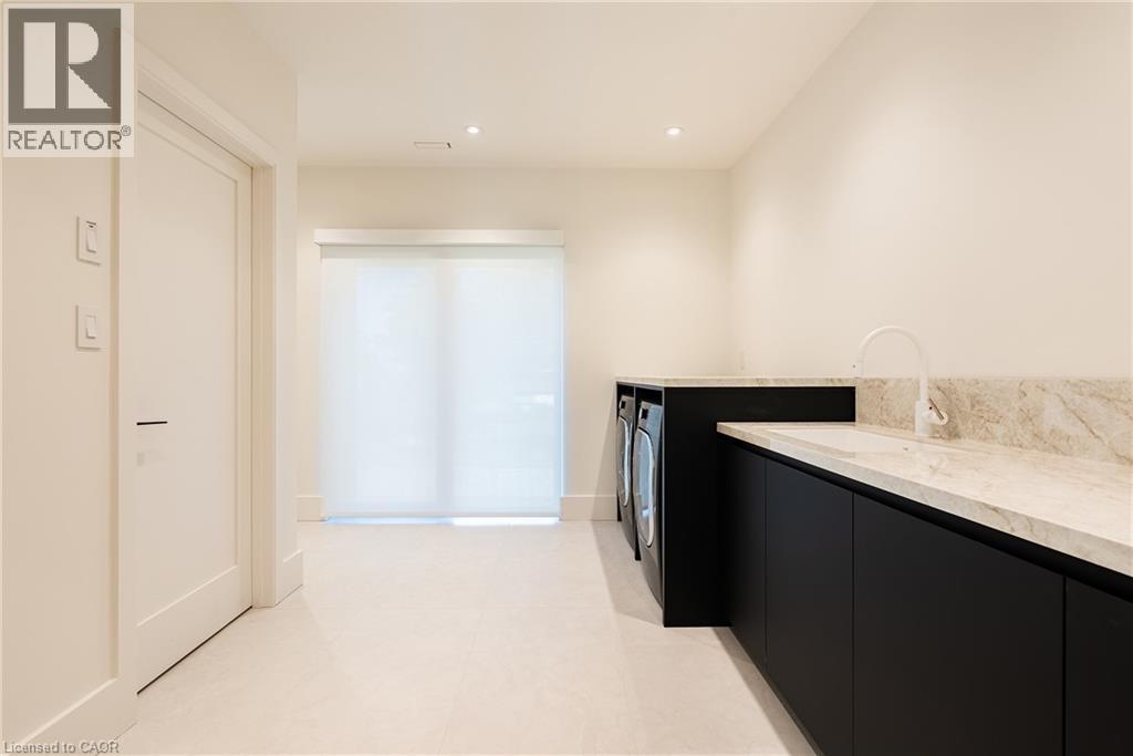 222 Burgundy Drive, Oakville, Ontario  L6J 4G1 - Photo 33 - 40873345
