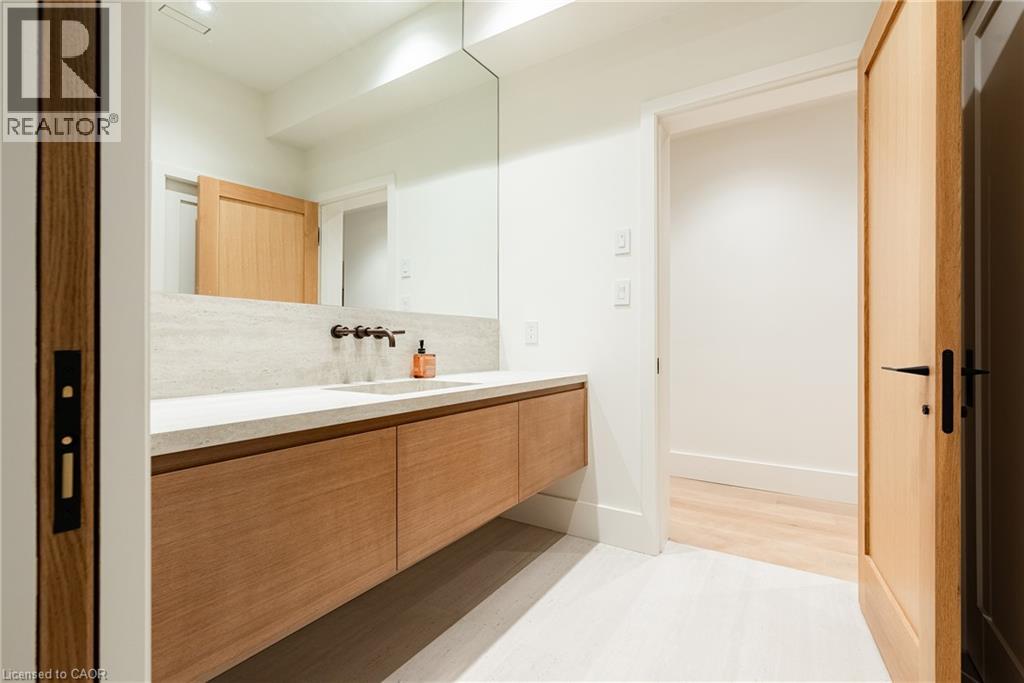 222 Burgundy Drive, Oakville, Ontario  L6J 4G1 - Photo 39 - 40873345