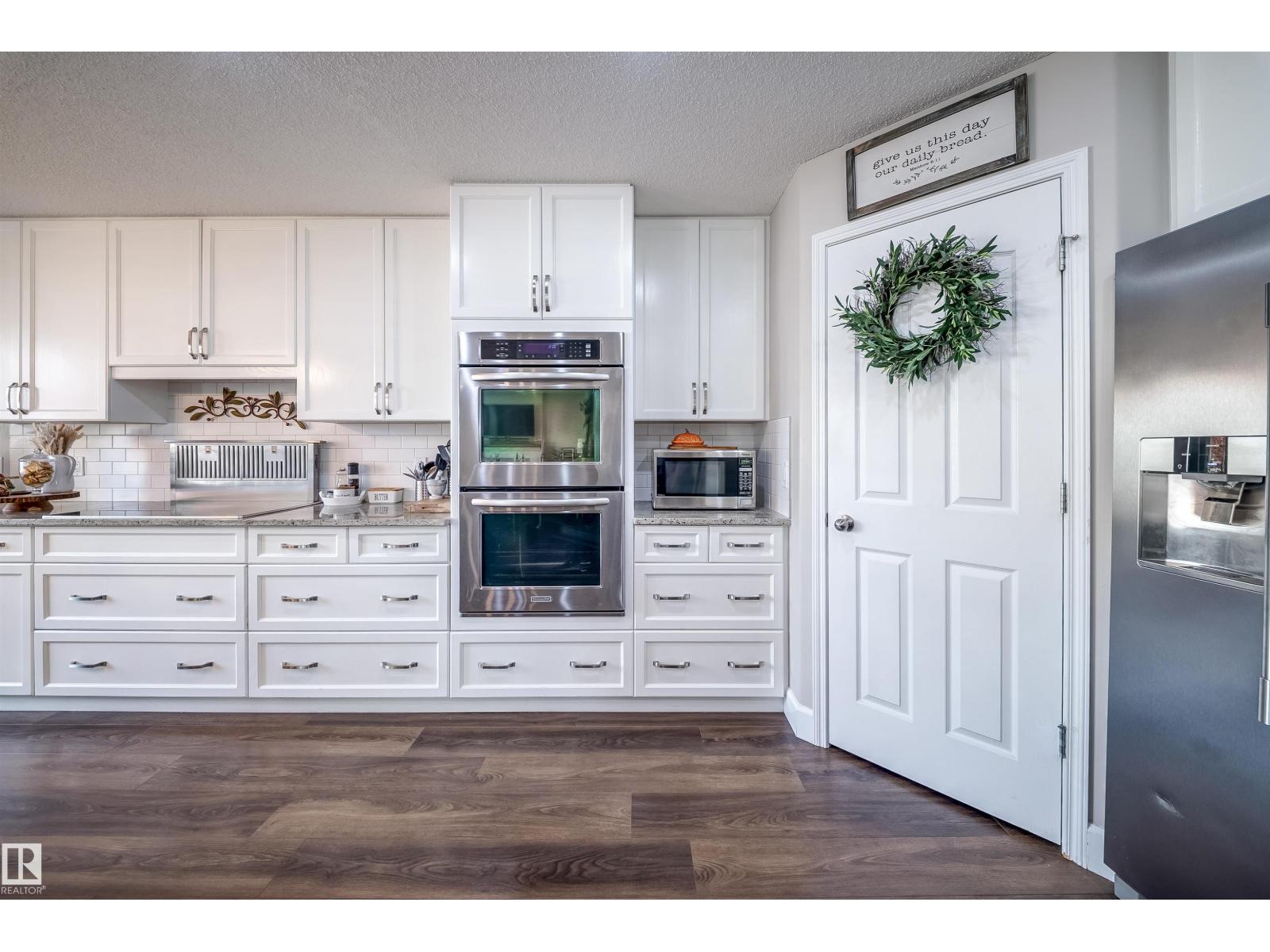 347 DAVENPORT DR