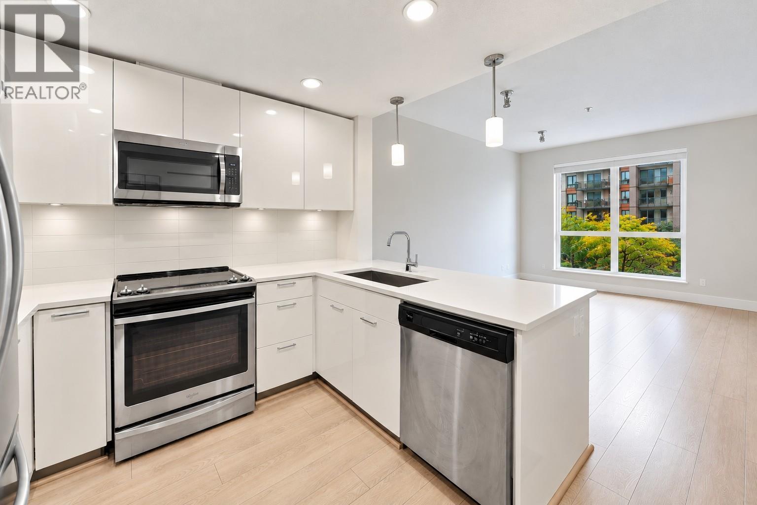 307 719 W 3rd Street, North Vancouver, British Columbia  V7M 0E7 - Photo 6 - R3178524