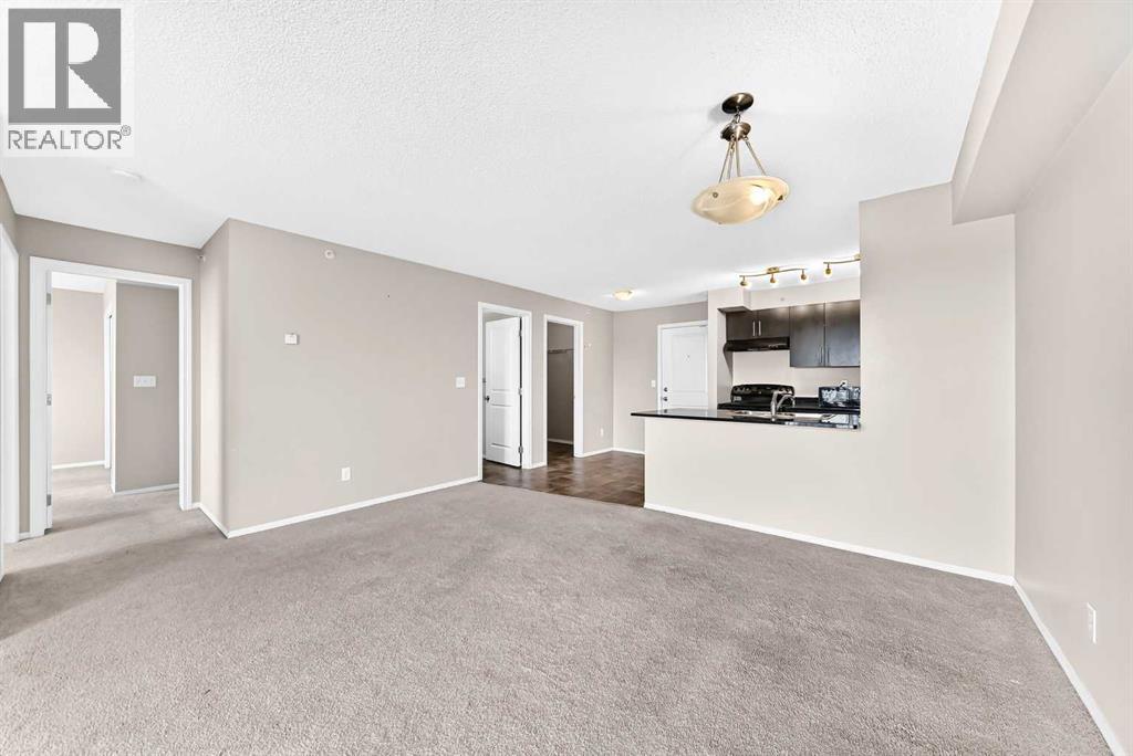 404, 195 Kincora Glen Road NW