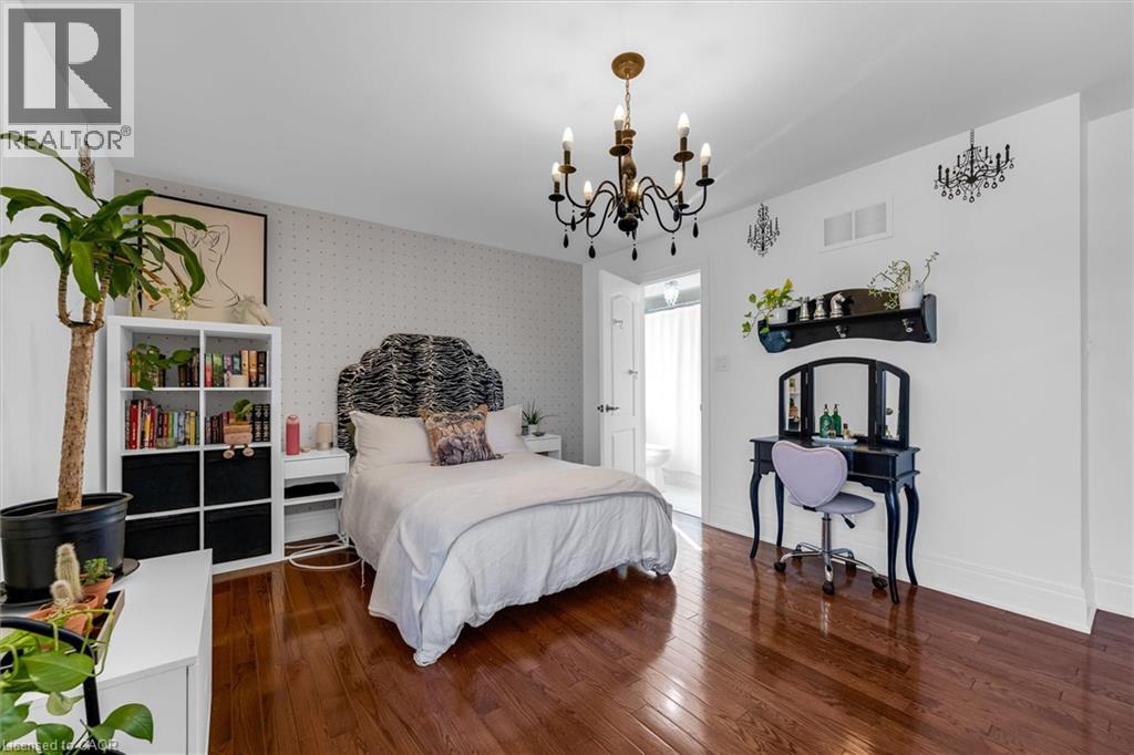 2434 Taylorwood Drive, Oakville, Ontario L6H 0C8 - Photo 31 - 40869024