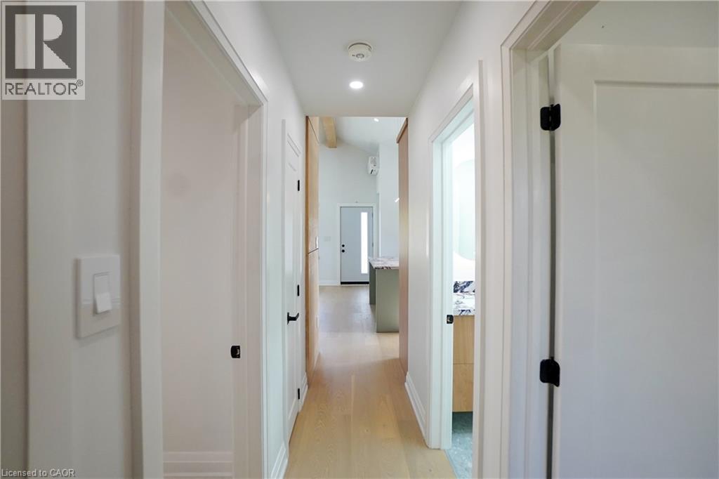 136 Warren Avenue, Hamilton, Ontario  L9A 3E1 - Photo 24 - 40874069