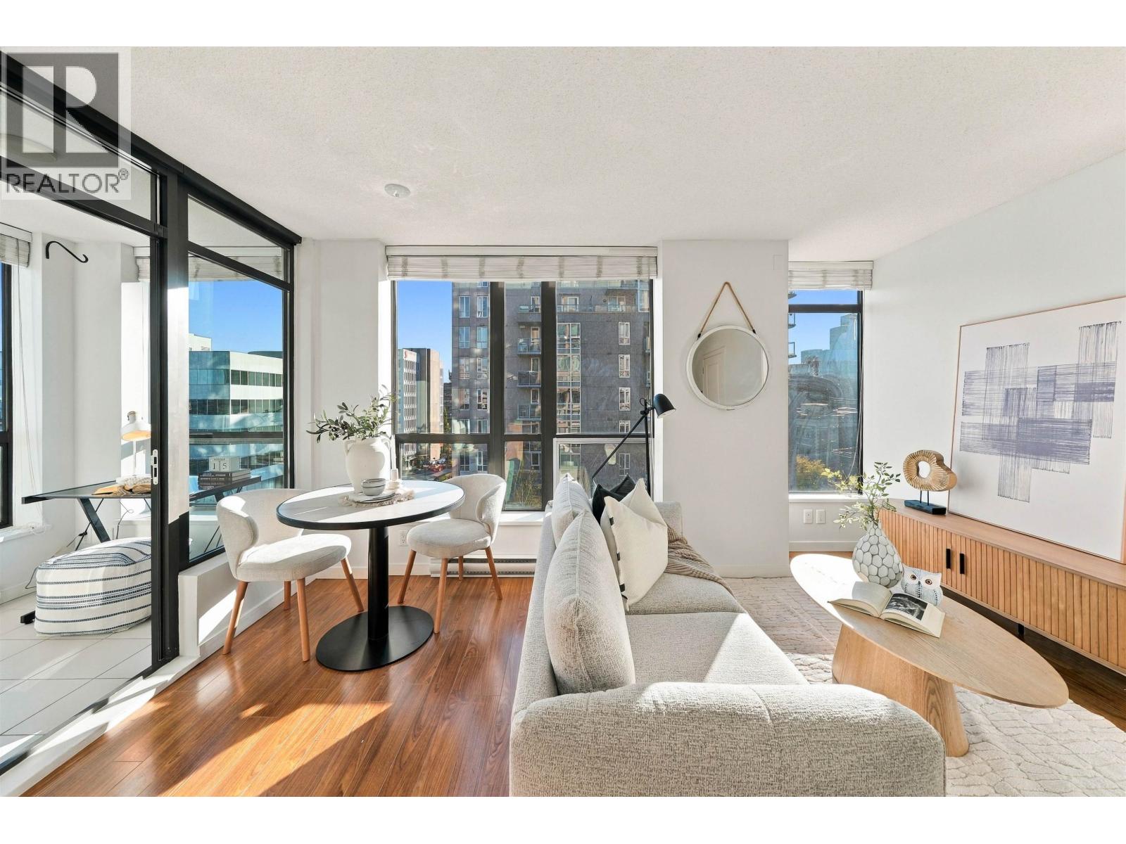 709 1068 W BROADWAY