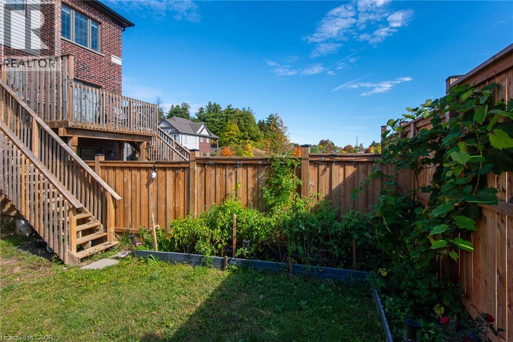 120 Monarch Woods Drive, Kitchener, Ontario  N2P 2N7 - Photo 43 - 40874182