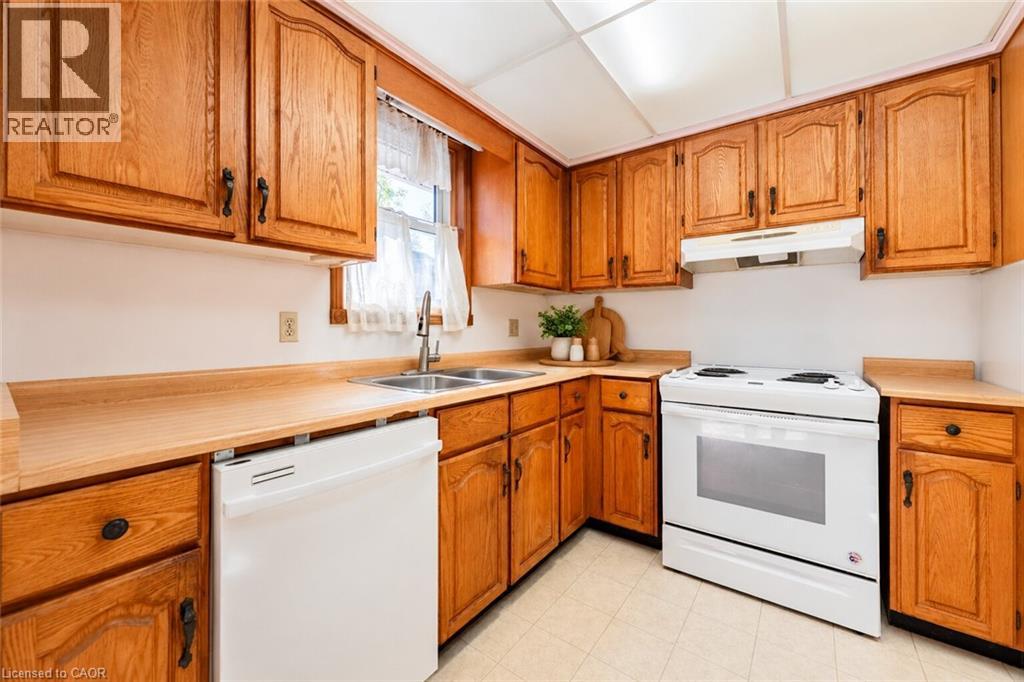 5039 Albert Street, Beamsville, Ontario  L0R 1B0 - Photo 7 - 40873853