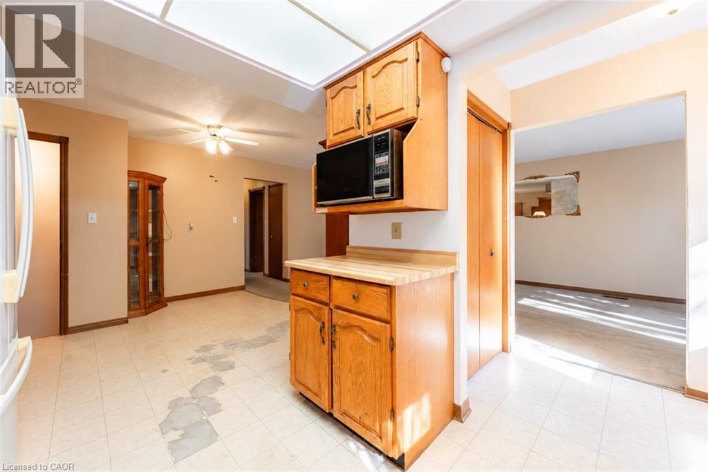 5039 Albert Street, Beamsville, Ontario  L0R 1B0 - Photo 8 - 40873853