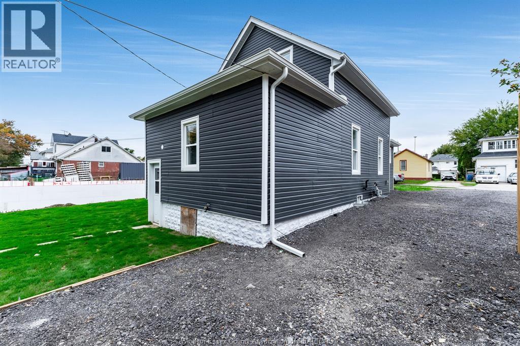 30 Askew Street, Leamington, Ontario  N8H 1X7 - Photo 35 - 26026251
