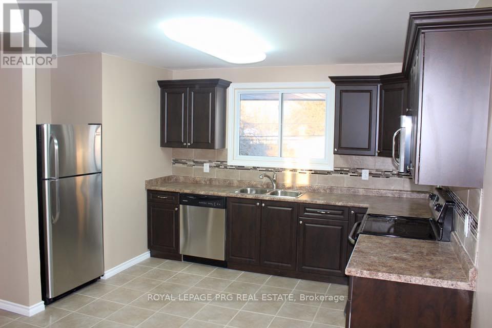 Upper - 1269 Paquette Street, Greater Sudbury, Ontario  P3A 3X9 - Photo 3 - X14118328
