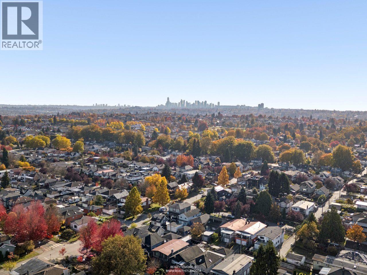 850 NANAIMO STREET