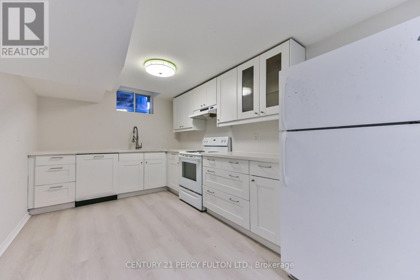 54 Chapel Park Square, Toronto, Ontario  M1V 2S5 - Photo 10 - E14111356
