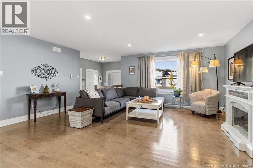 70 Satara Drive, Moncton, New Brunswick E1G 6A6 (30444782 ...