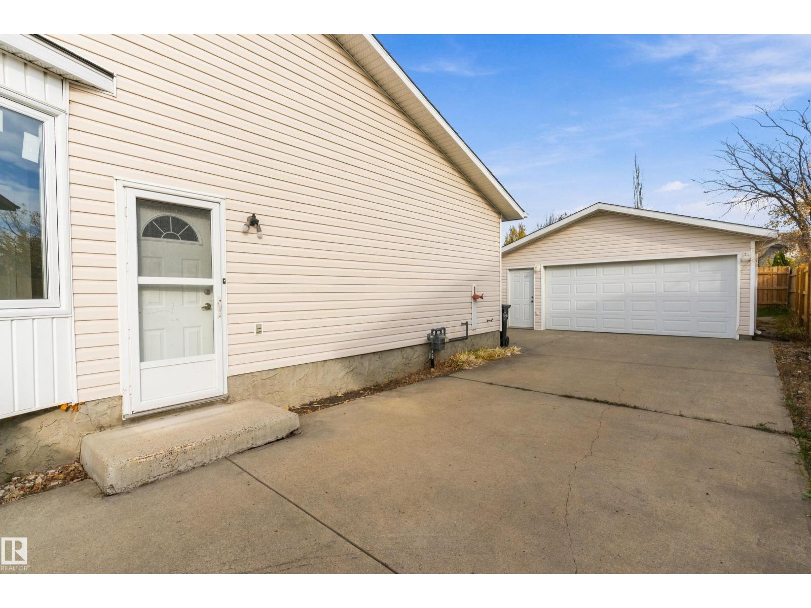 156 DUNLUCE RD NW
