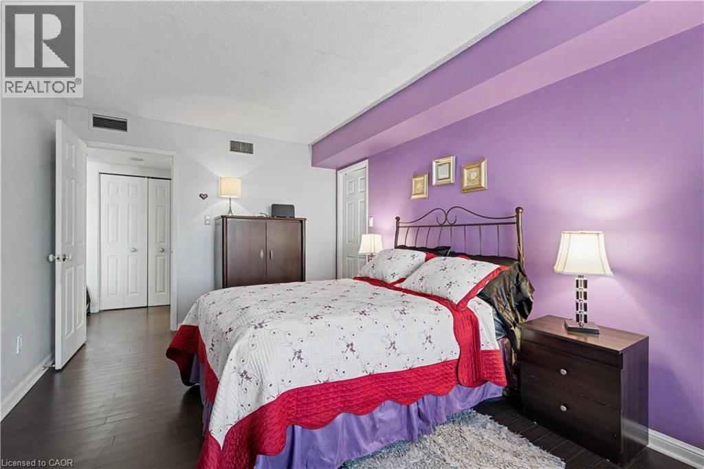 45 Kingsbridge Garden Circle Unit# 2407, Mississauga, Ontario  L5R 3K4 - Photo 14 - 40874147