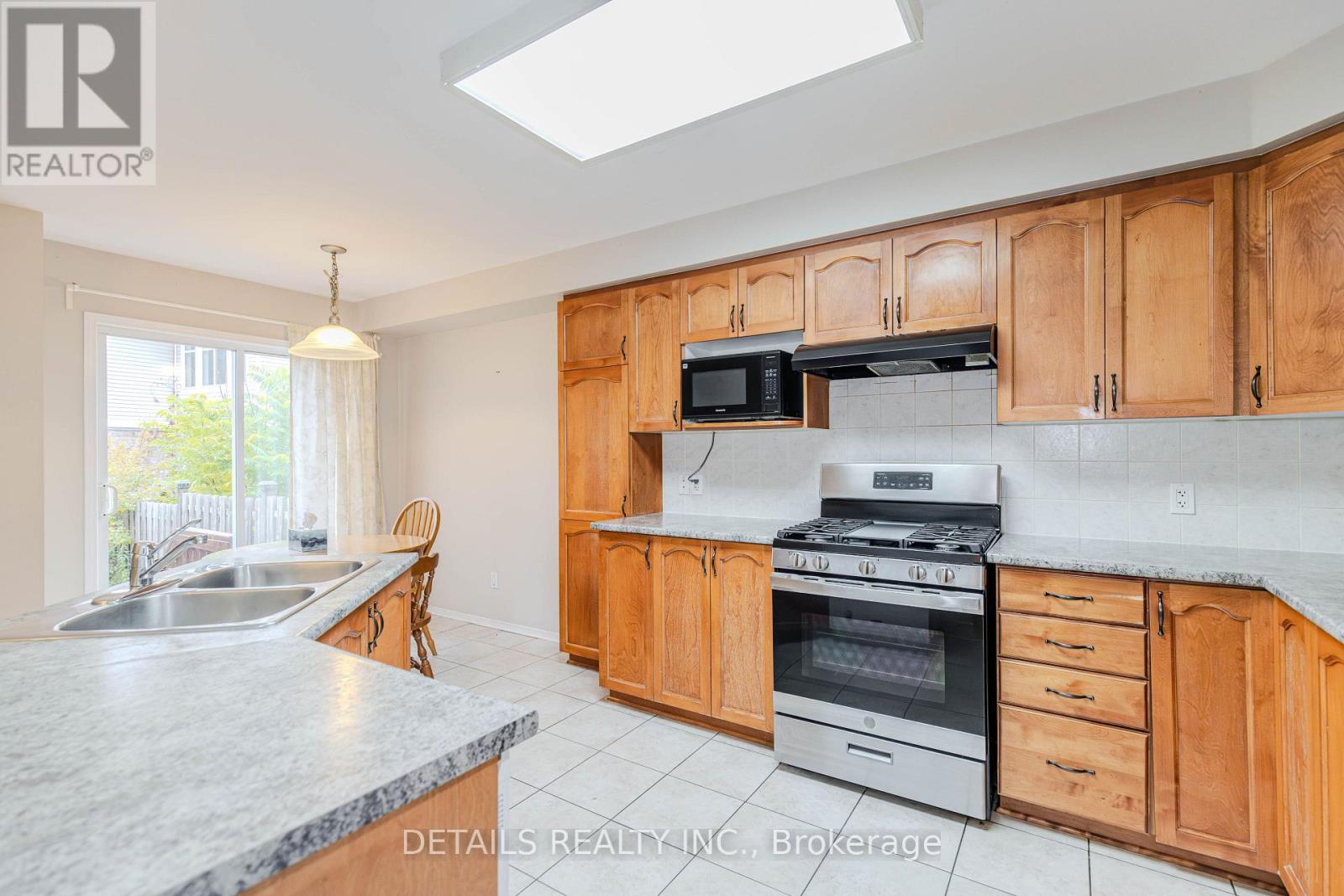 143 Gatespark Private, Ottawa, Ontario  K2T 1K9 - Photo 12 - X14118448